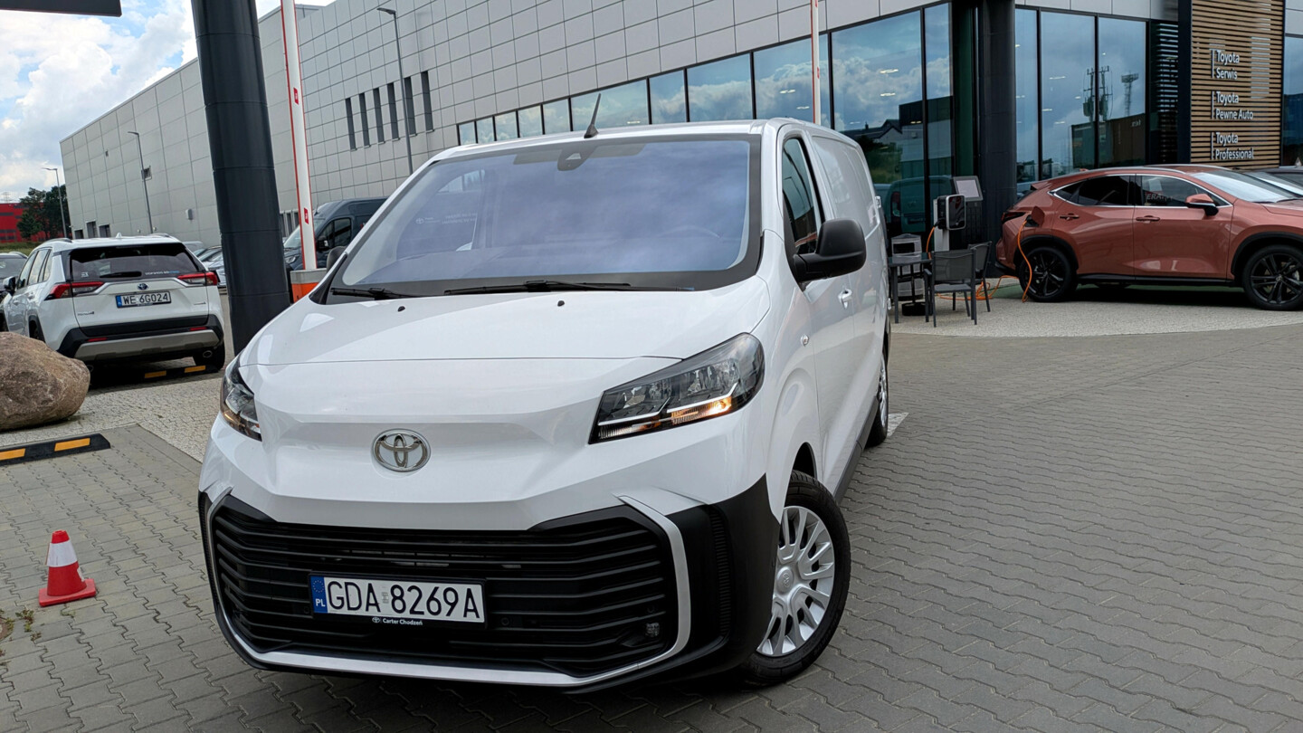 Toyota PROACE