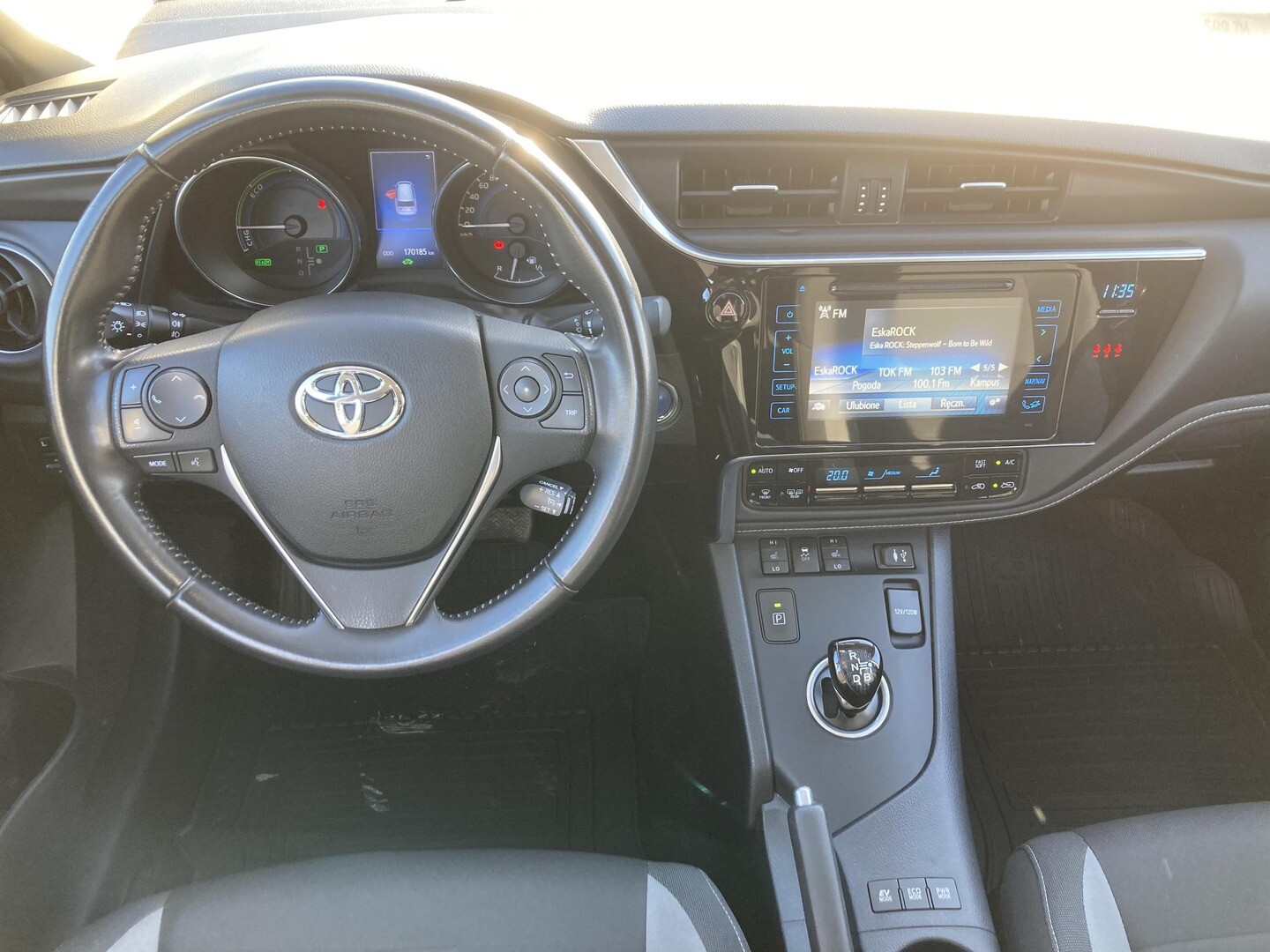 Toyota Auris