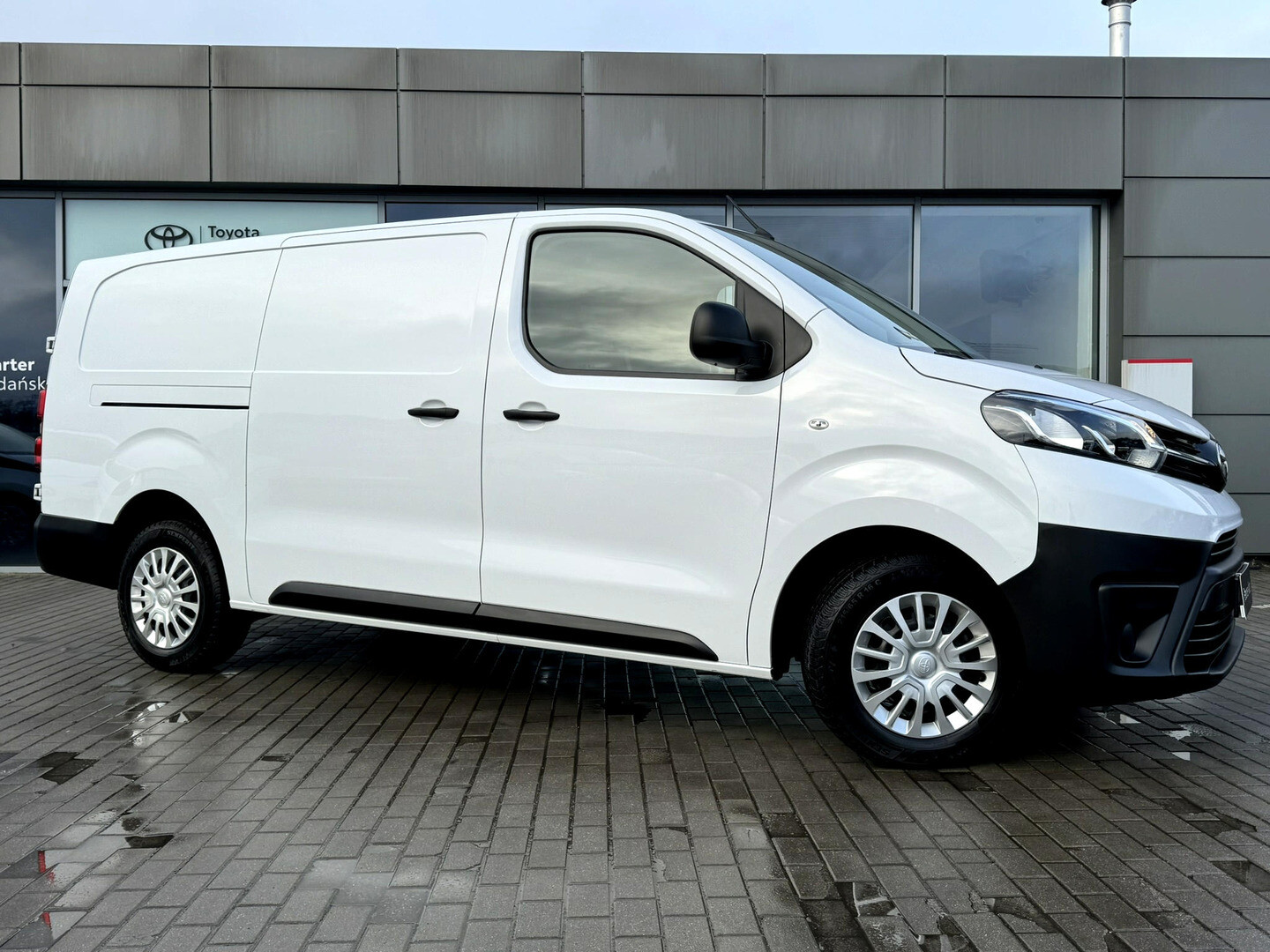 Toyota PROACE