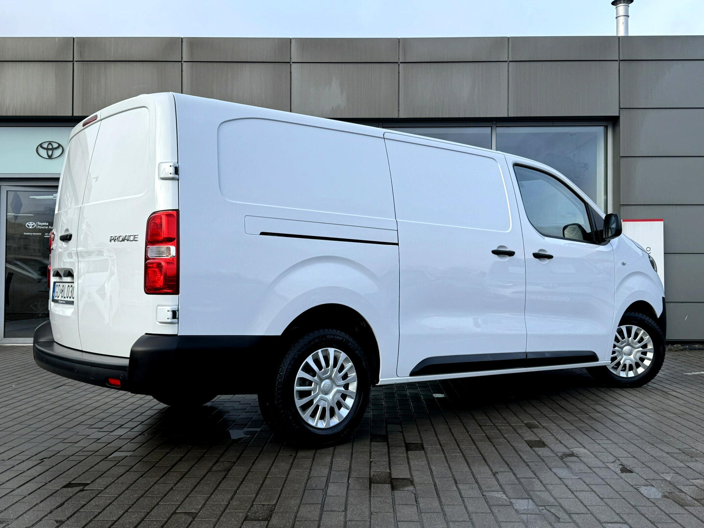 Toyota PROACE