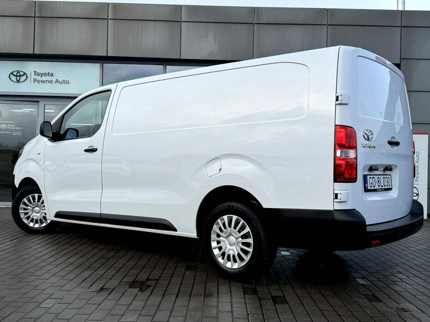 Toyota PROACE