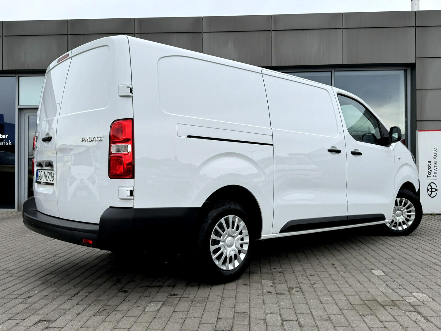 Toyota PROACE