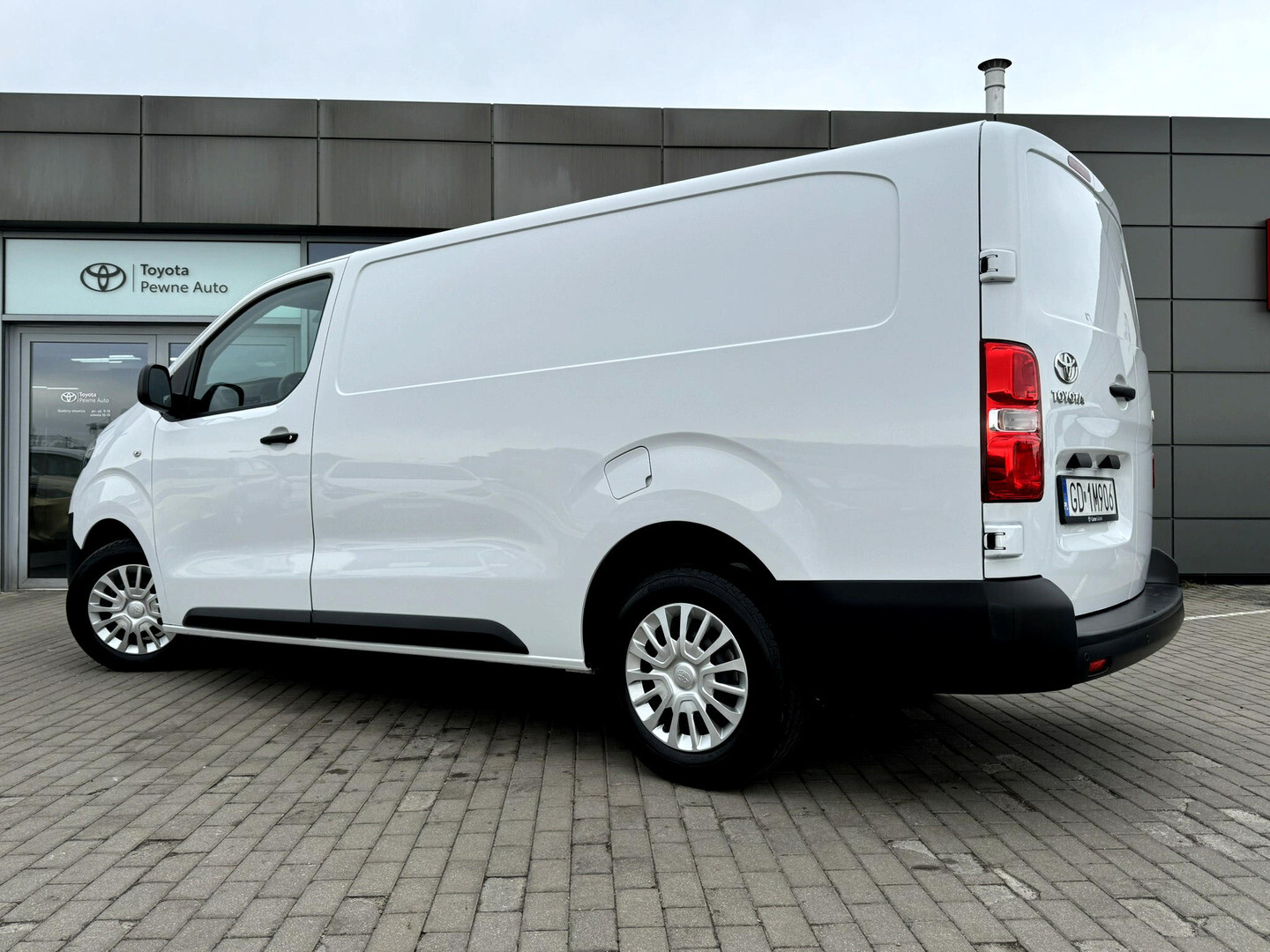 Toyota PROACE