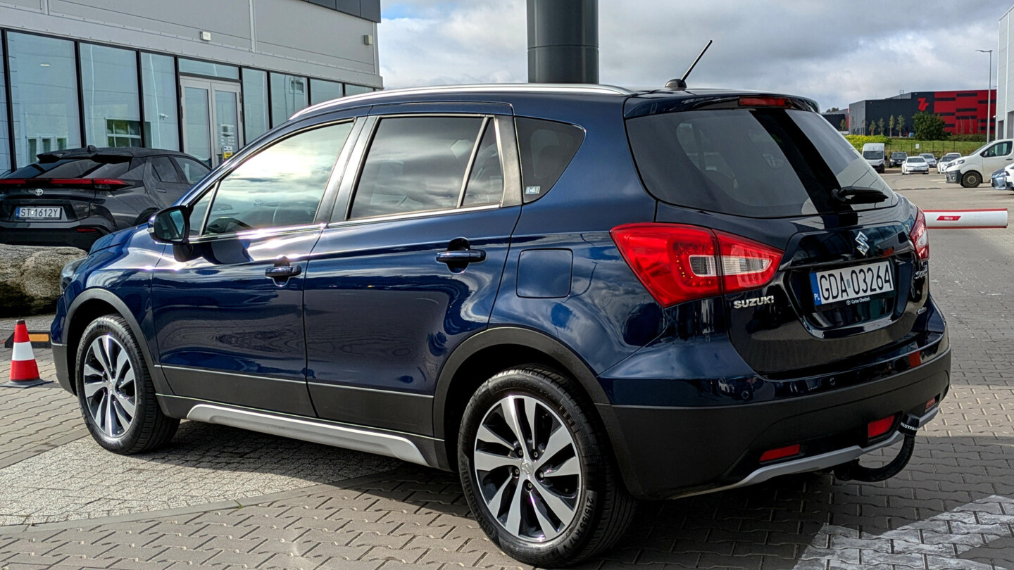 Suzuki SX4