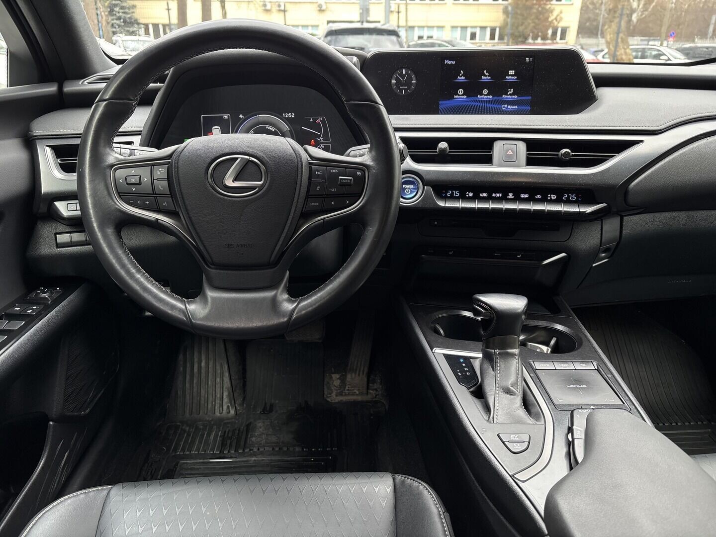 Lexus UX