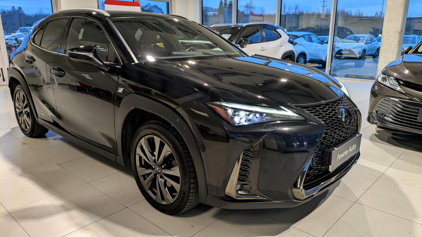 Lexus UX