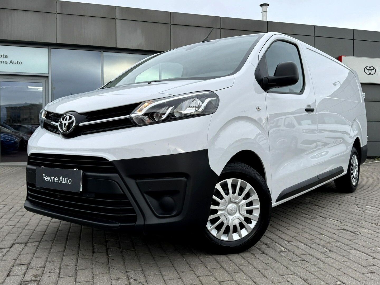 Toyota PROACE